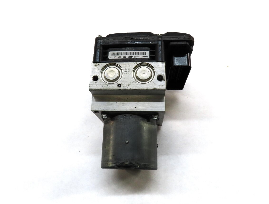 Thumbnail 3: 10-12 BMW 535iGT 550iGT 740i 750i 760i (F01 F07) DSC ABS ANTI LOCK BRAKE PUMP