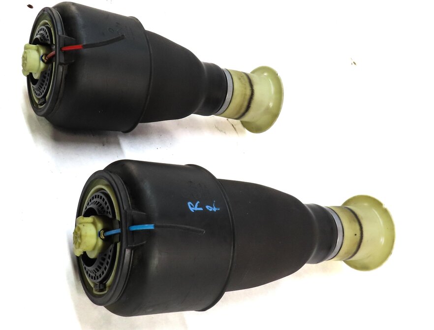 Thumbnail 6: 2010-2013 BMW 535iGT 550iGT (F07) LEFT & RIGHT REAR SUSPENSION AIR SPRING SET-2