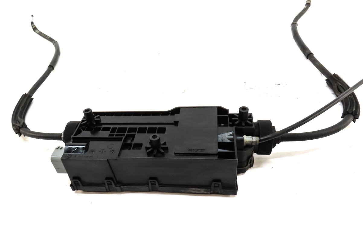 Thumbnail 5: 2010 BMW 535iGT (F07) EMERGENCY ELECTRONIC PARKING BRAKE ACTUATOR MOTOR & CABLE