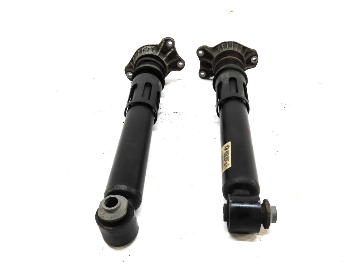 Thumbnail 2: 2010 BMW 535iGT (F07) RWD REAR LEFT & RIGHT SUSPENSION SHOCK STURT SET-2