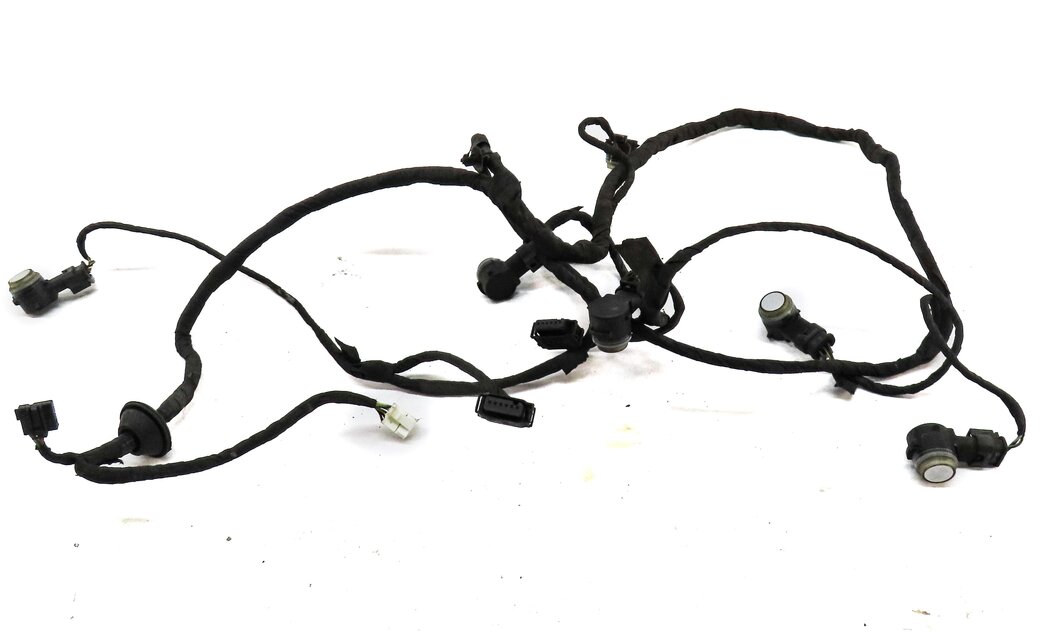 Thumbnail 2: 2014 MERCEDES E350 (A207 C207 W207) REAR PDC PARK SENSOR SET w/ HARNESS (SILVER)