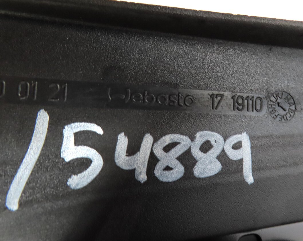Thumbnail 6: 10-17 MERCEDES C250 C350 E350 E400 E550 (C204 C207) COUPE - CENTER SUNROOF GLASS