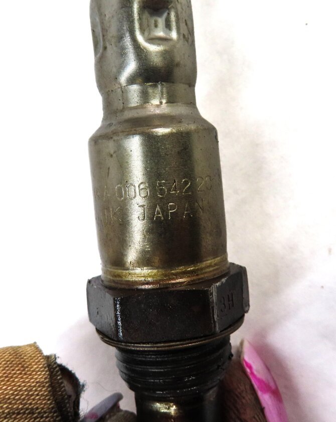 Thumbnail 5: 2014 MERCEDES E350 (A207 C207 W207) 3.5L M276 PRE POST CAT O2 OXYGEN SENSOR SET