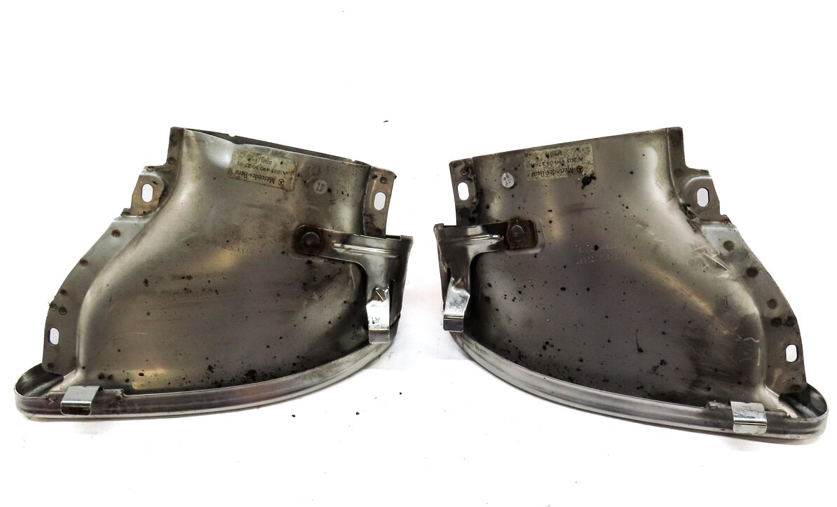 Thumbnail 4: 2013-2016 MERCEDES E350 (W212) REAR LEFT & RIGHT MUFFLER PIPE EXHAUST TIP SET