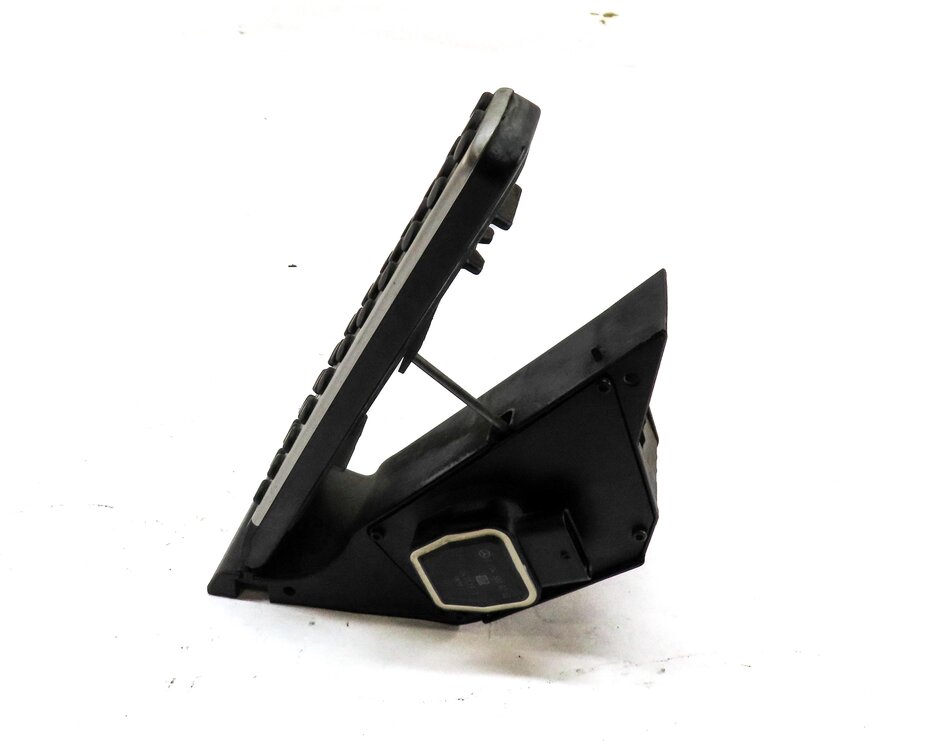 Thumbnail 3: 2014 MERCEDES E350 (A207 C207 W207) GAS PEDAL FUEL THROTTLE ACCELERATOR PEDAL