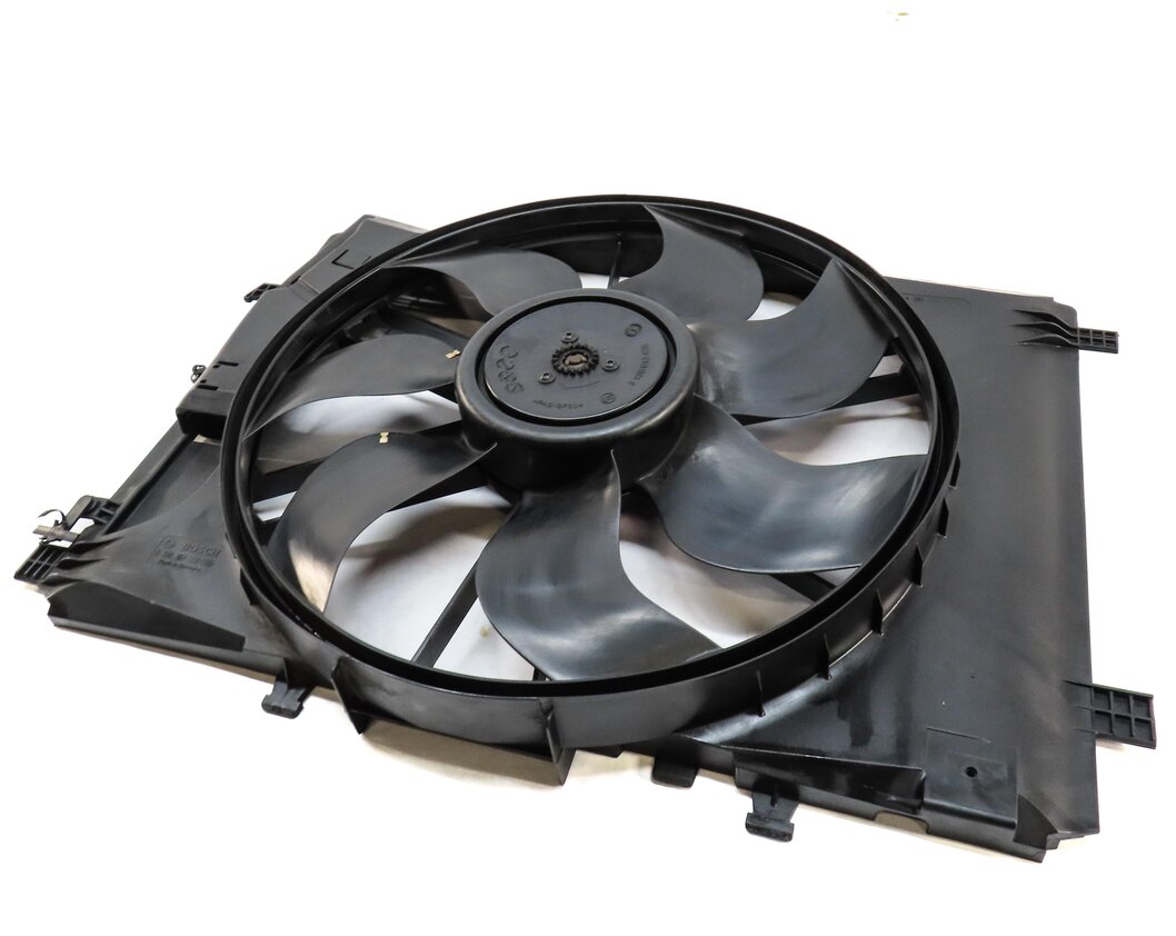 08-17 MERCEDES B C E CLA CLS GLK SLK (W207 W204 X204 W212) RADIATOR COOLING FAN