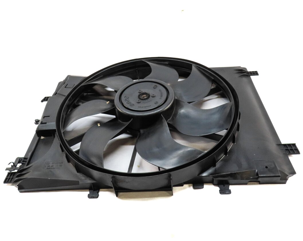 Thumbnail 2: 08-17 MERCEDES B C E CLA CLS GLK SLK (W207 W204 X204 W212) RADIATOR COOLING FAN