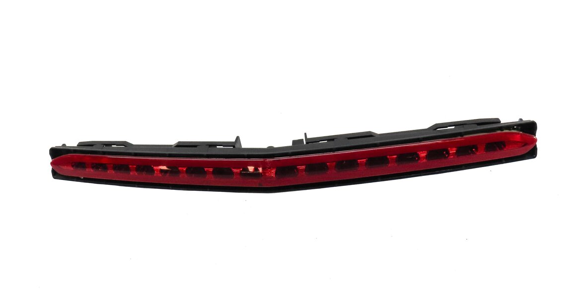 Thumbnail 2: 2014 MERCEDES E350 (C207) COUPE - REAR 3rd THIRD BRAKE LIGHT STOP SIGNAL LAMP