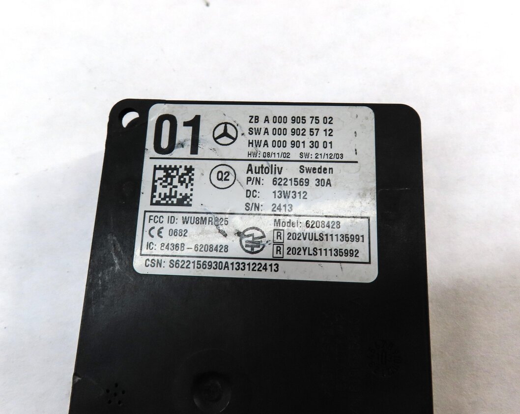 Thumbnail 4: 2014 MERCEDES E350 (A207 C207 W207) REAR BLIND SPOT LANE KEEP CONTROL MODULE