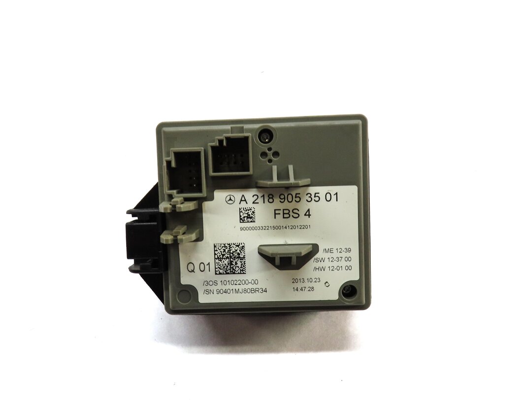 Thumbnail 3: 2014 MERCEDES E-CLASS (A207 C207 W212) IGNITION SWITCH MODULE KEY READER