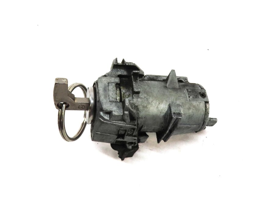 Thumbnail 7: 2014 MERCEDES E350 (C207) DRIVER DOOR TRUNK LOCK CYLINDER & KEY SET-3