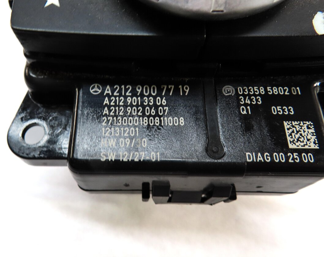 Thumbnail 5: 14-16 MERCEDES E CLASS (A207 C207 W207 W212) RADIO NAVIGATION MEDIA CONTROL KNOB