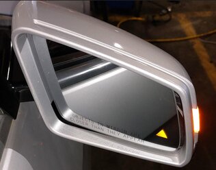 Thumbnail 3: 2014-2017 MERCEDES E-CLASS (W207) RIGHT BLIND SPOT CAMERA DOOR MIRROR (SILVER)
