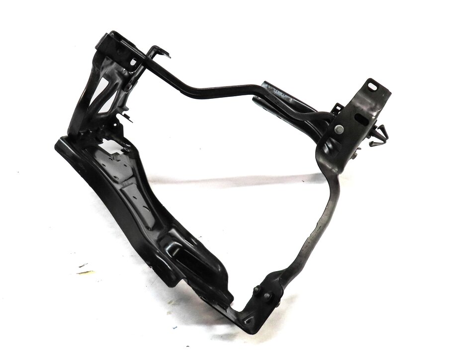 Thumbnail 3: 2014 MERCEDES E350 (C207) COUPE FRONT LEFT DRIVER HEADLIGHT MOUNT BRACKET