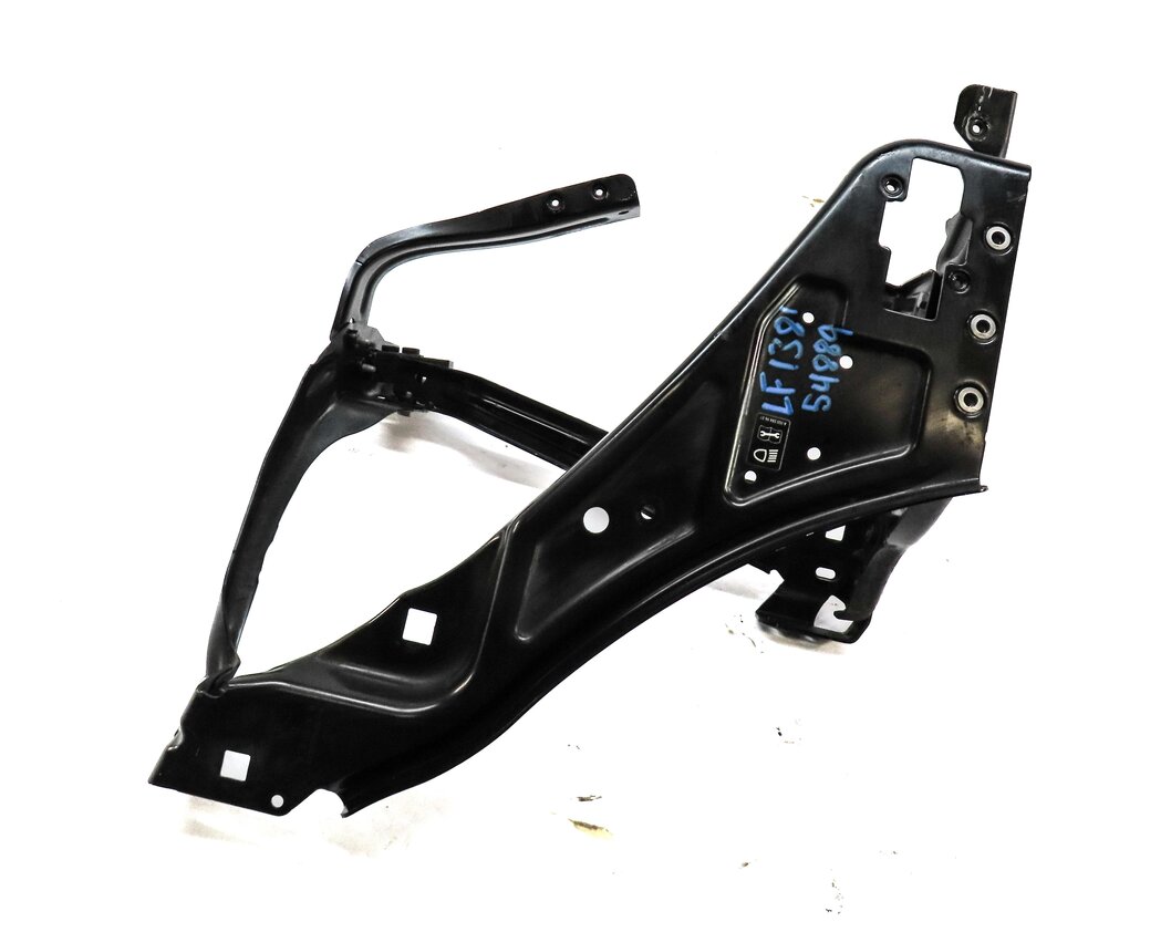 Thumbnail 4: 2014 MERCEDES E350 (C207) COUPE FRONT LEFT DRIVER HEADLIGHT MOUNT BRACKET