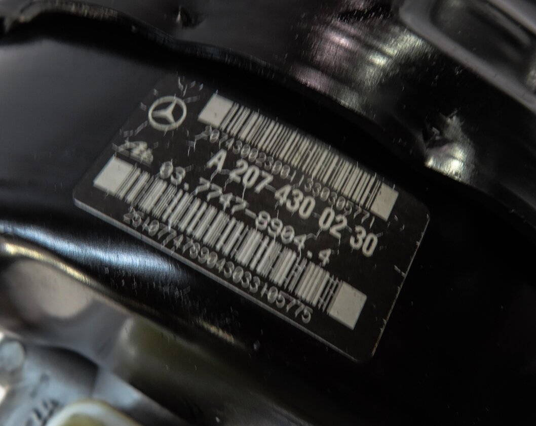 Thumbnail 7: 10-14 & 17 MERCEDES COUPE CONVERTIBLE E CLASS W207 BRAKE BOOSTER MASTER CYLINDER