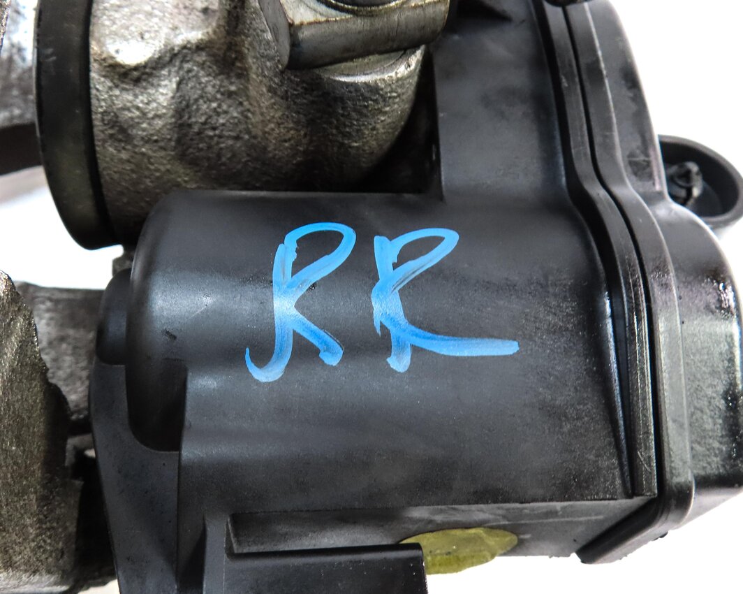 Thumbnail 7: 17-19 AUDI A4 A5 (B9 8W 8W6 F5) REAR RIGHT PASSENGER BRAKE CALIPER w/ ACTUATOR