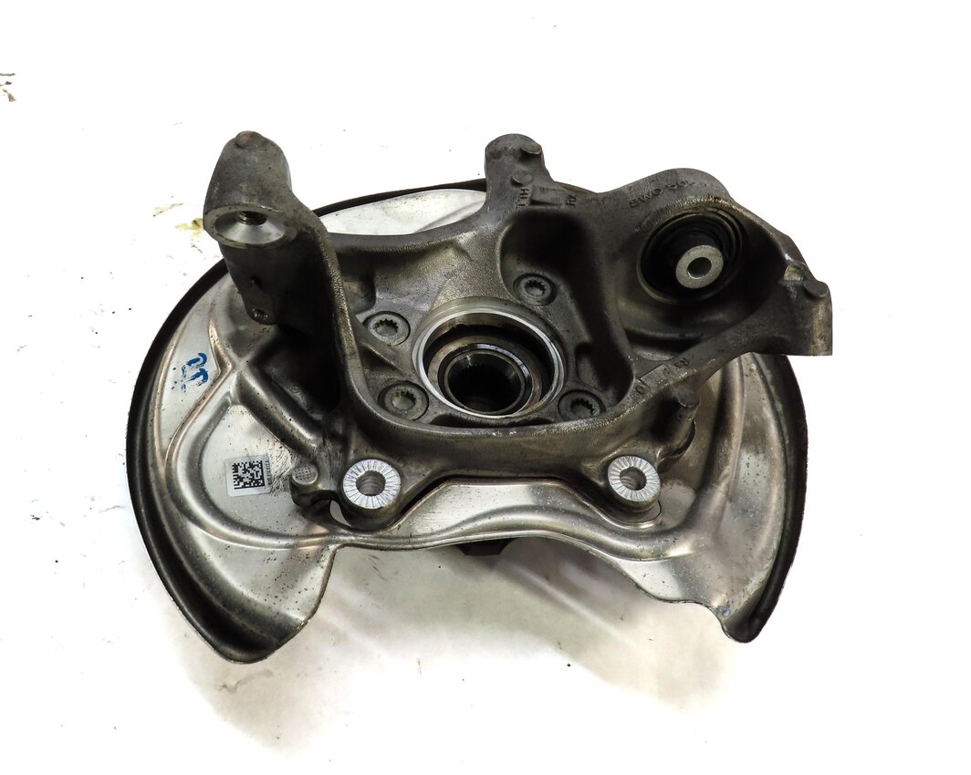 Thumbnail 2: 2017-2019 AUDI A4 A5 S5 (B9 8W 8W6) AWD REAR RIGHT PASSENGER SPINDLE KNUCKLE HUB