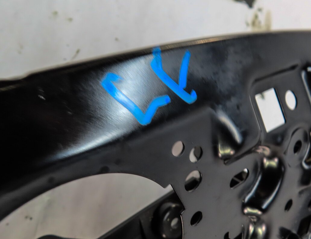 Thumbnail 6: 17-19 AUDI A4 (B9 8W) LEFT FRONT DRIVER MEMORY SEAT TRACK w/ MOTORS (NON SPORT)