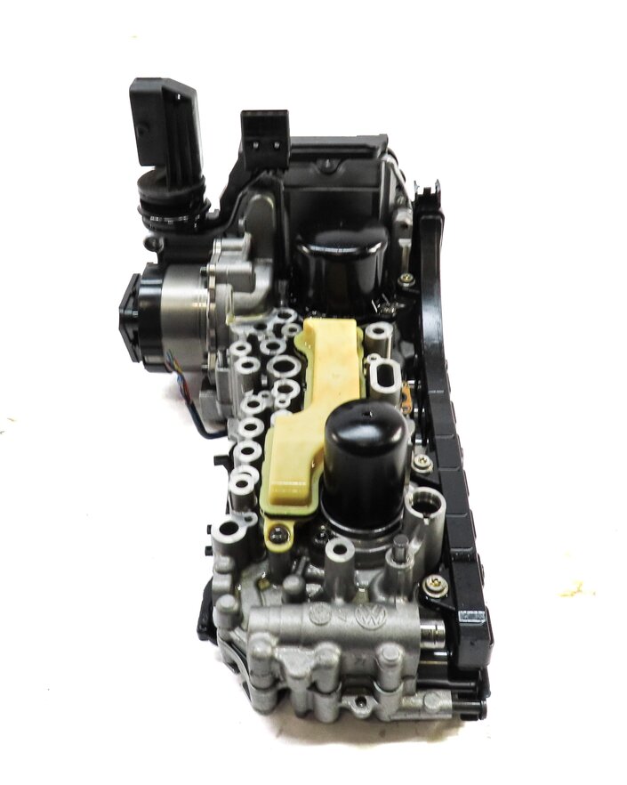 Thumbnail 3: 17-19 AUDI A4 A5 B9 8W 8WS 2.0L AUTO AWD TRANSMISSION VALVE BODY w/ MECHATRONIC