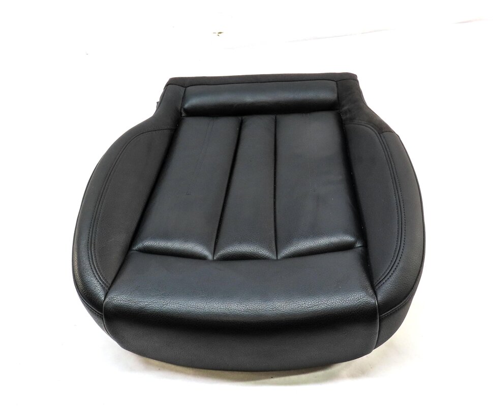 Thumbnail 2: 17-22 AUDI A4 (B9 8W) FRONT RIGHT LOWER BOTTOM HEATED SEAT CUSHION (BLACK)