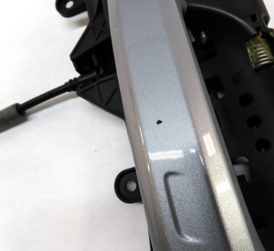 Thumbnail 6: 2017-2021 AUDI ALLROAD A4 A5 S5 (B9 8W F5) REAR RIGHT DOOR HANDLE (SILVER L5)