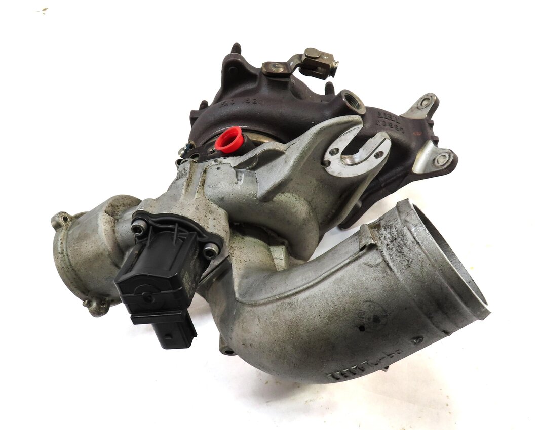 Thumbnail 2: 2017-2020 AUDI A4 A5 A6 (C8 B9 8W F5) 2.0L TURBO TURBOCHARGER w/ MANIFOLD