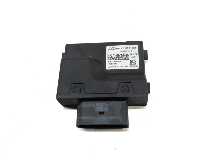 Thumbnail 2: 2017 AUDI A4 (B9 8W) FUEL PUMP CONTROL MODULE
