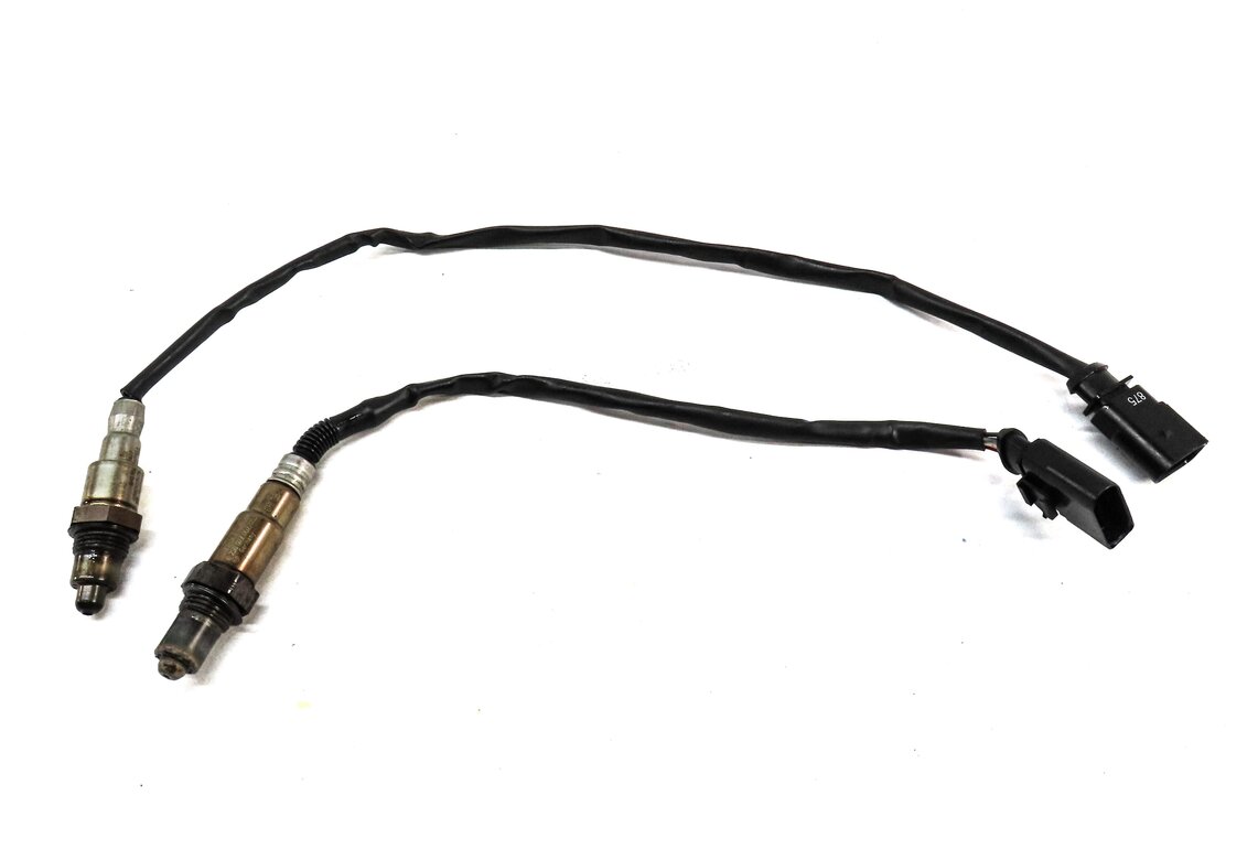 Thumbnail 2: 2017 AUDI A4 (B9 8W) 2.0L CYMC ENGINE TURBO PRE POST CAT O2 OXYGEN SENSOR SET