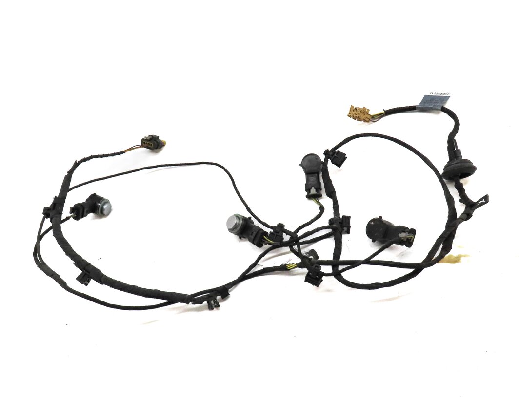 2017 AUDI A4 (B9 8W) REAR PDC PARK SENSOR SET w/ HARNESS (FLORET SILVER L5)