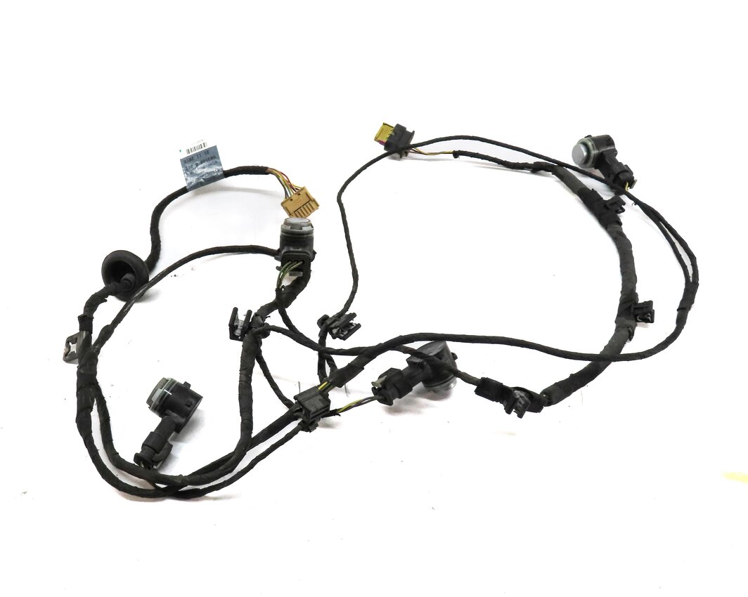 Thumbnail 3: 2017 AUDI A4 (B9 8W) REAR PDC PARK SENSOR SET w/ HARNESS (FLORET SILVER L5)
