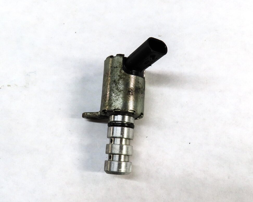 Thumbnail 3: 2017 AUDI A4 (B9 8W) 2.0L CYMC TURBO ENGINE VVT VANOS SOLENOID SENSOR