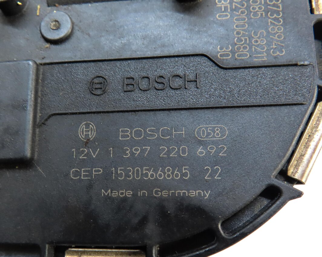Thumbnail 4: 2017-2019 AUDI A4 ALLROAD (B9 8W) FRONT WINDSHIELD WIPER MOTOR