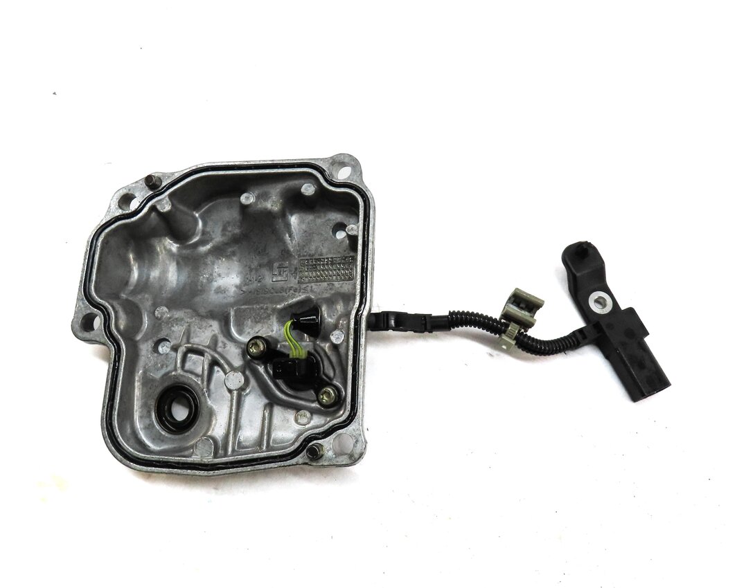 Thumbnail 4: 2017 AUDI A4 (B9 8W) 2.0L AWD TRANSMISSION DRIVE POSITION SENSOR w/ COVER