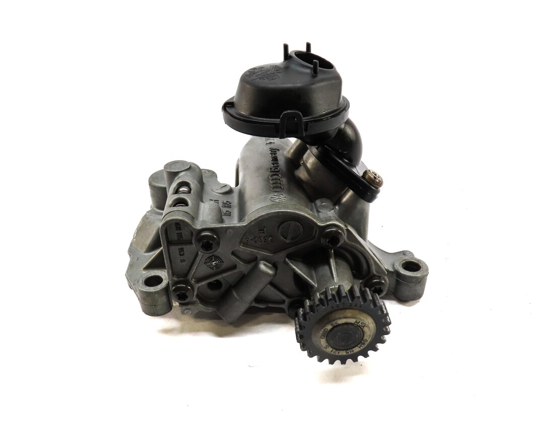 Thumbnail 2: 2017 AUDI A4 (B9 8W) 2.0L CYMC TURBO ENGINE OIL PUMP w/ PICKUP TUBE
