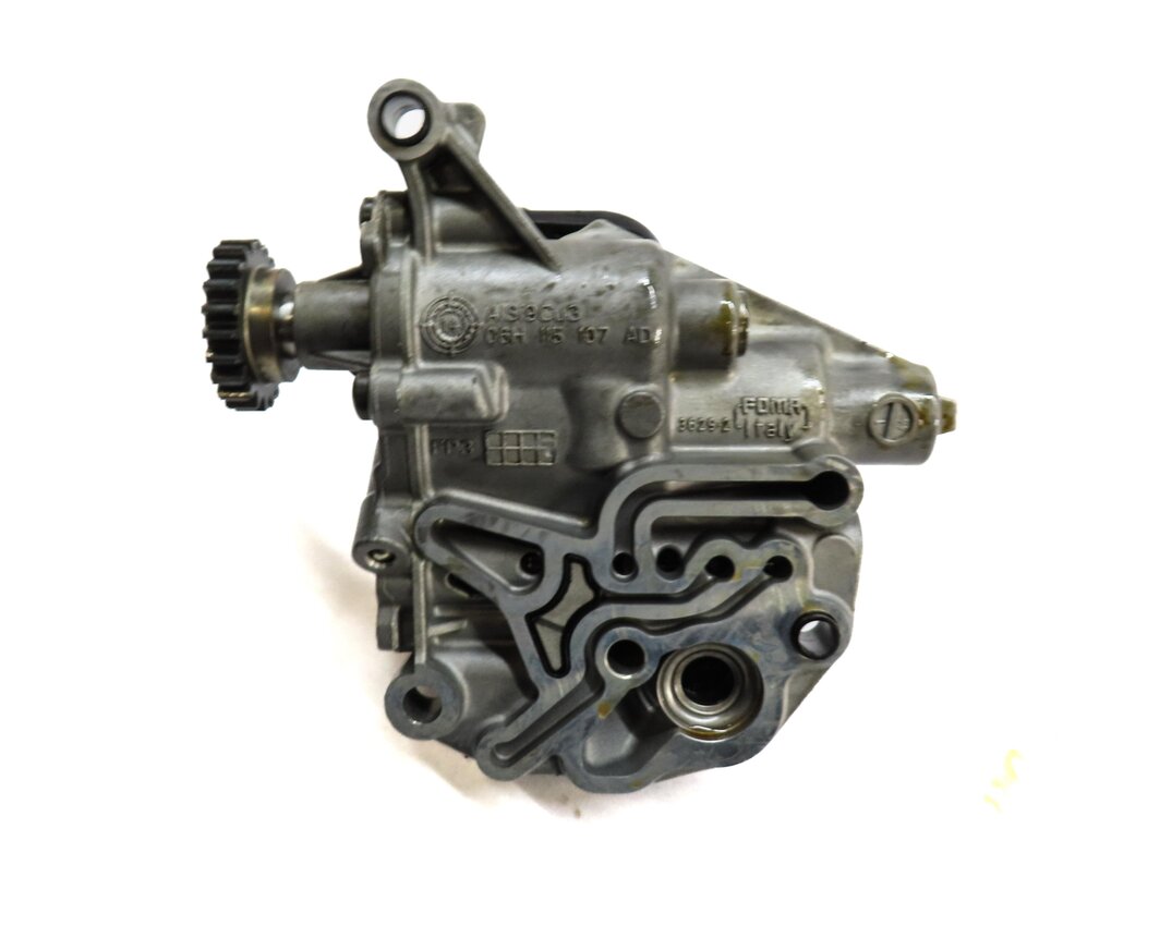 Thumbnail 5: 2017 AUDI A4 (B9 8W) 2.0L CYMC TURBO ENGINE OIL PUMP w/ PICKUP TUBE