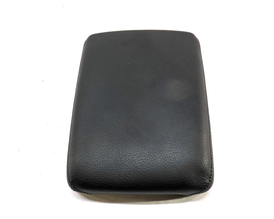 Thumbnail 2: 17-19 AUDI A4 A5 S4 S5 RS5 (B9 F5 8W 8WS) FRONT CENTER CONSOLE ARMREST LID BLACK