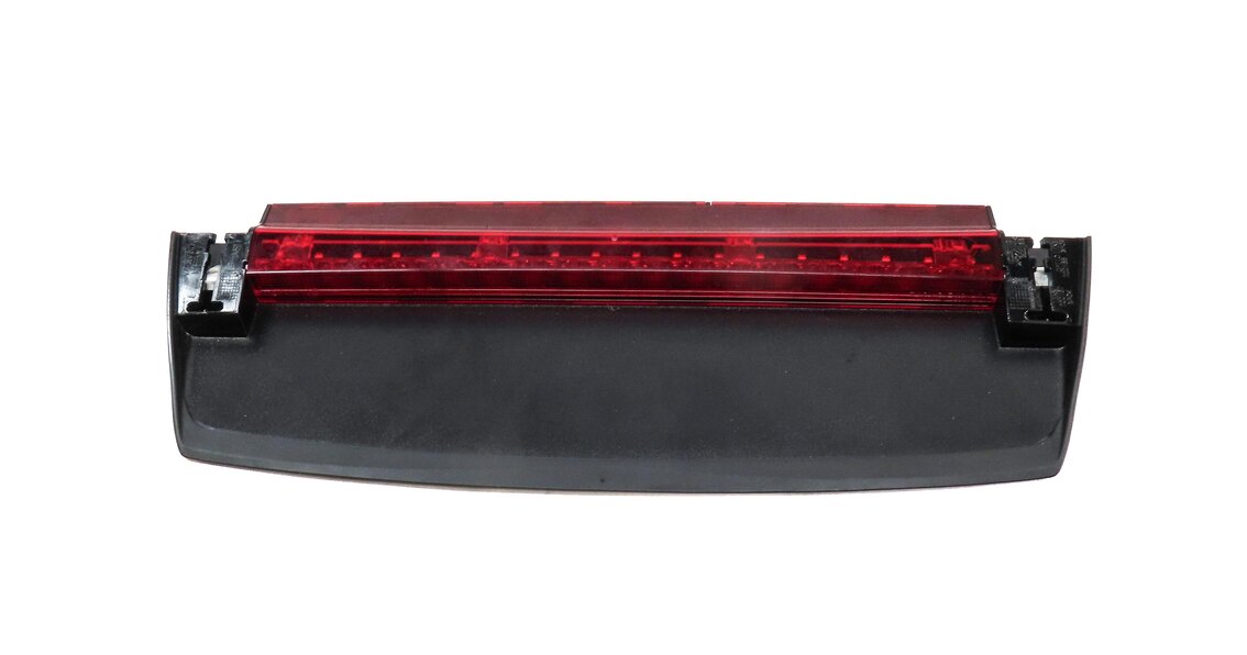 Thumbnail 2: 2017 AUDI A4 (B9 8W) REAR 3rd THIRD BRAKE LIGHT LAMP