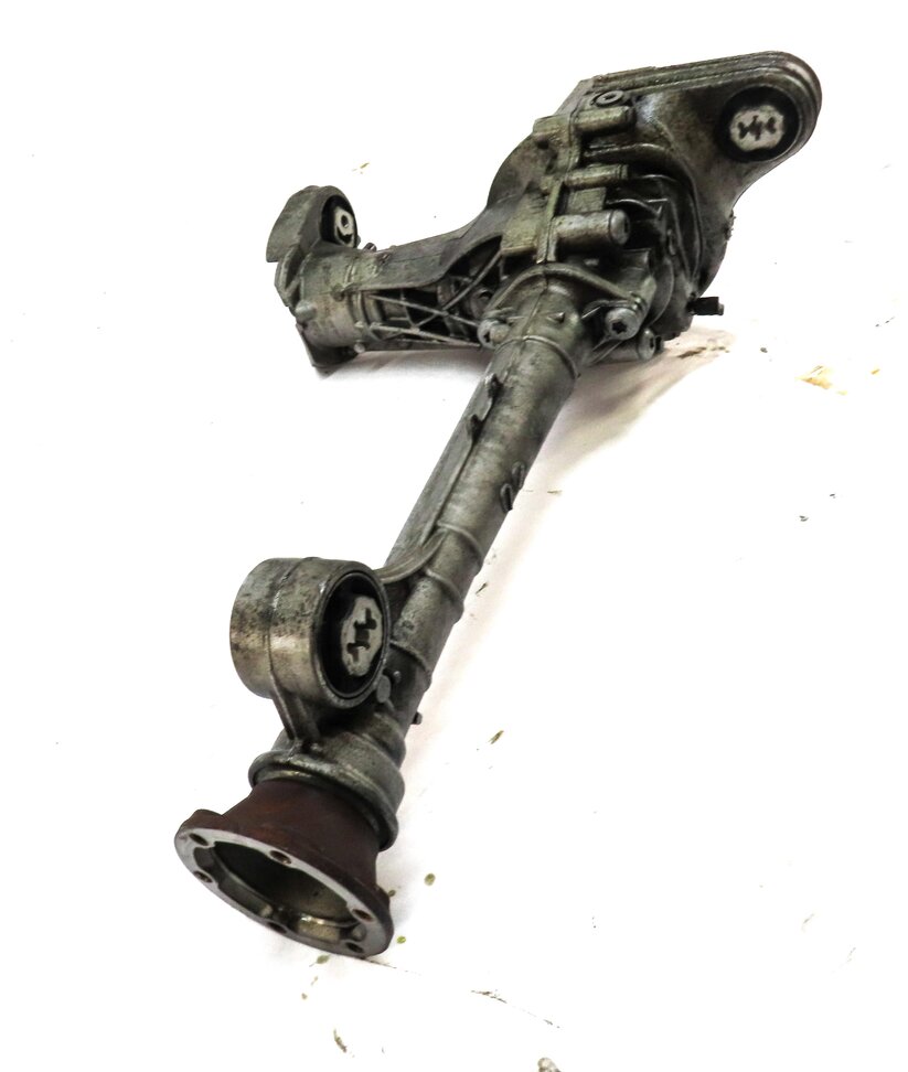 Thumbnail 1: 2011-2012 AUDI Q7 (4L) 3.0L - FRONT DIFFERENTIAL GEAR CARRIER MUU