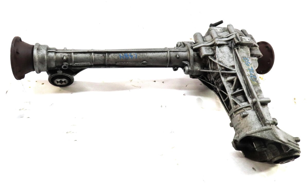Thumbnail 4: 2011-2012 AUDI Q7 (4L) 3.0L - FRONT DIFFERENTIAL GEAR CARRIER MUU