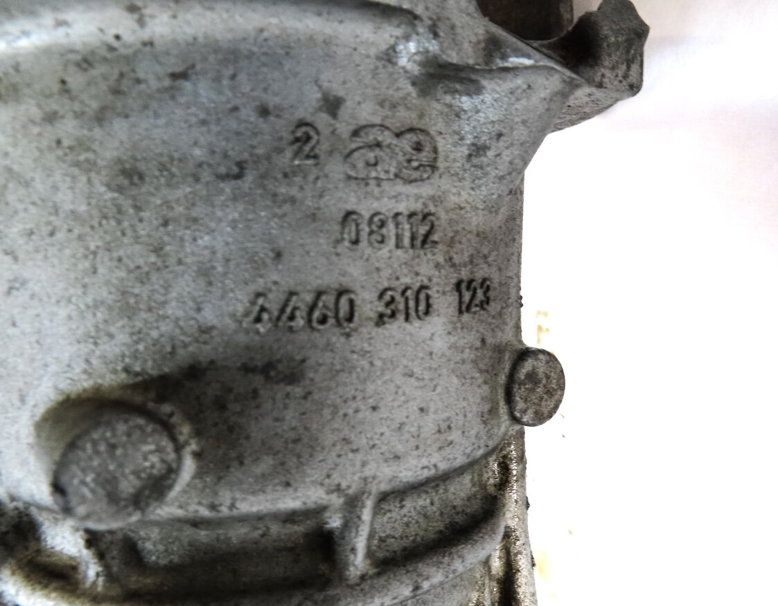 Thumbnail 9: 2011-2012 AUDI Q7 (4L) 3.0L - FRONT DIFFERENTIAL GEAR CARRIER MUU