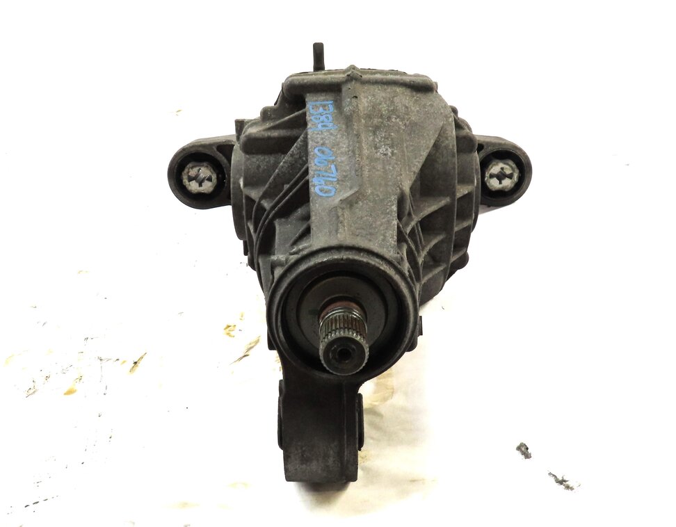 Thumbnail 2: 2011-2016 VW TOUAREG / AUDI Q7 (4L) 3.0L REAR DIFFERENTIAL GEAR CARRIER (MEX)