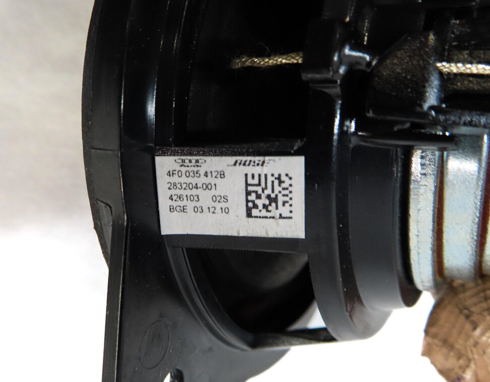 Thumbnail 12: 2011 AUDI Q7 (4L) RADIO STEREO BOSE AUDIO SUB SUBWOOFTER TWEETER SPEAKER ST-12