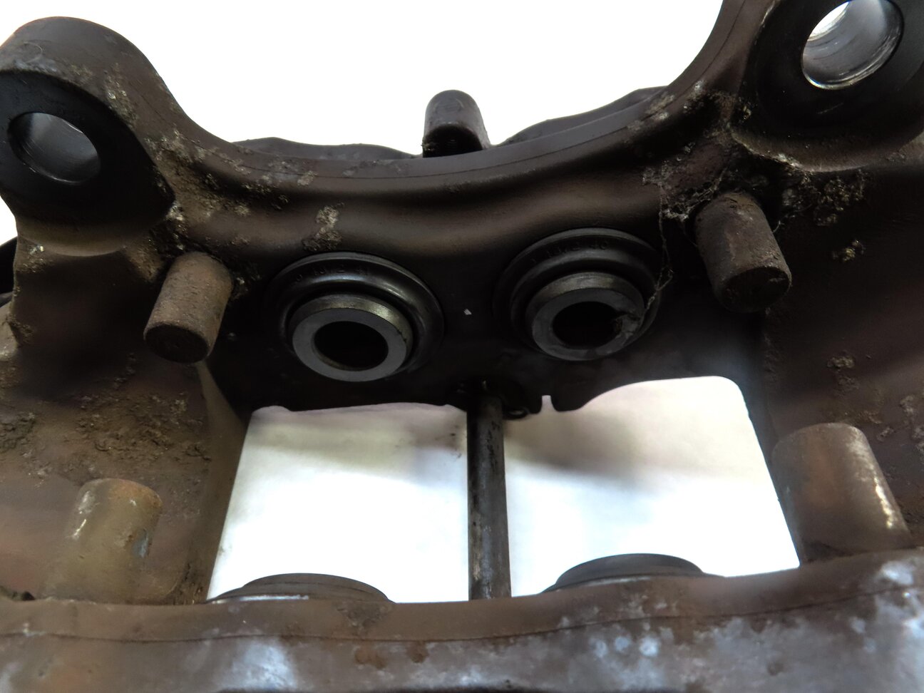 Thumbnail 7: 04-15 VW TOUAREG AUDI Q7 (4L) REAR LEFT & RIGHT DISC BRAKE CALIPER SET-2 BREMBO