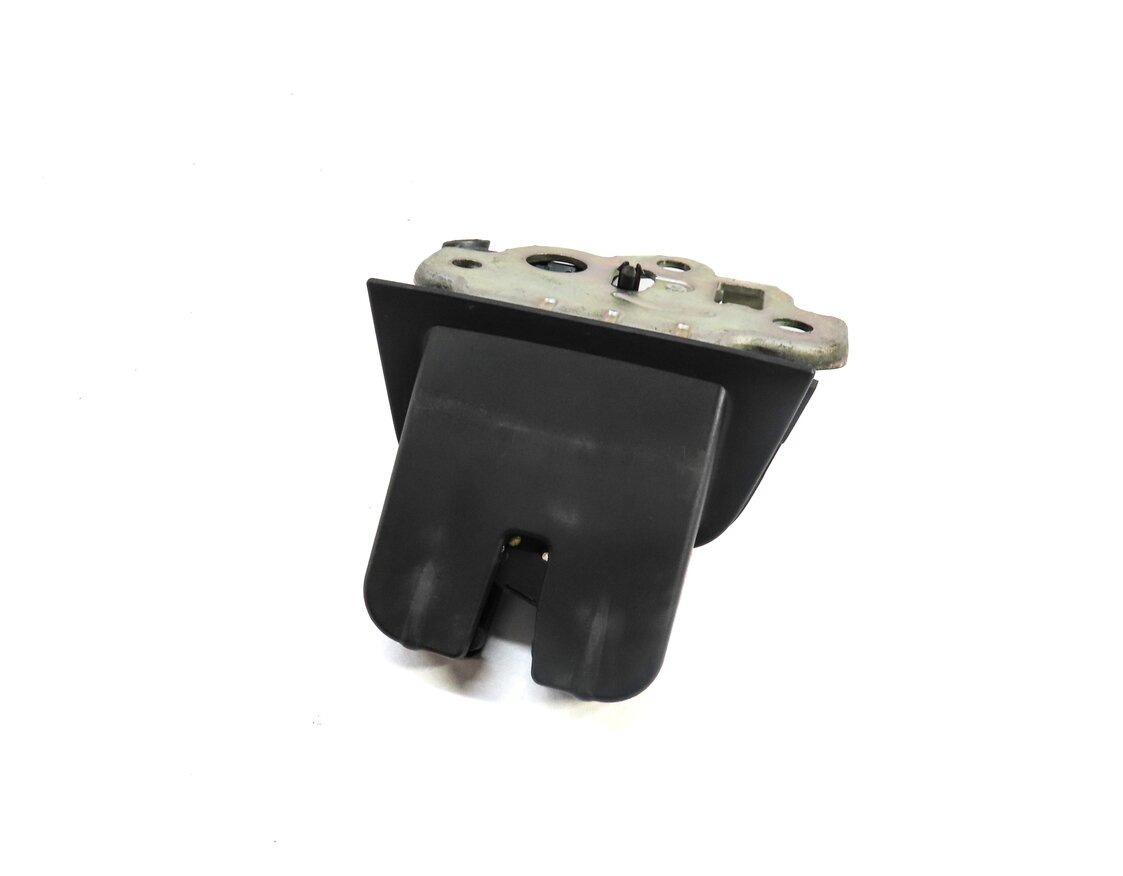 2011 AUDI Q7 (4L) REAR HATCH GATE DOOR TRUNK LOCK LATCH ACTUATOR