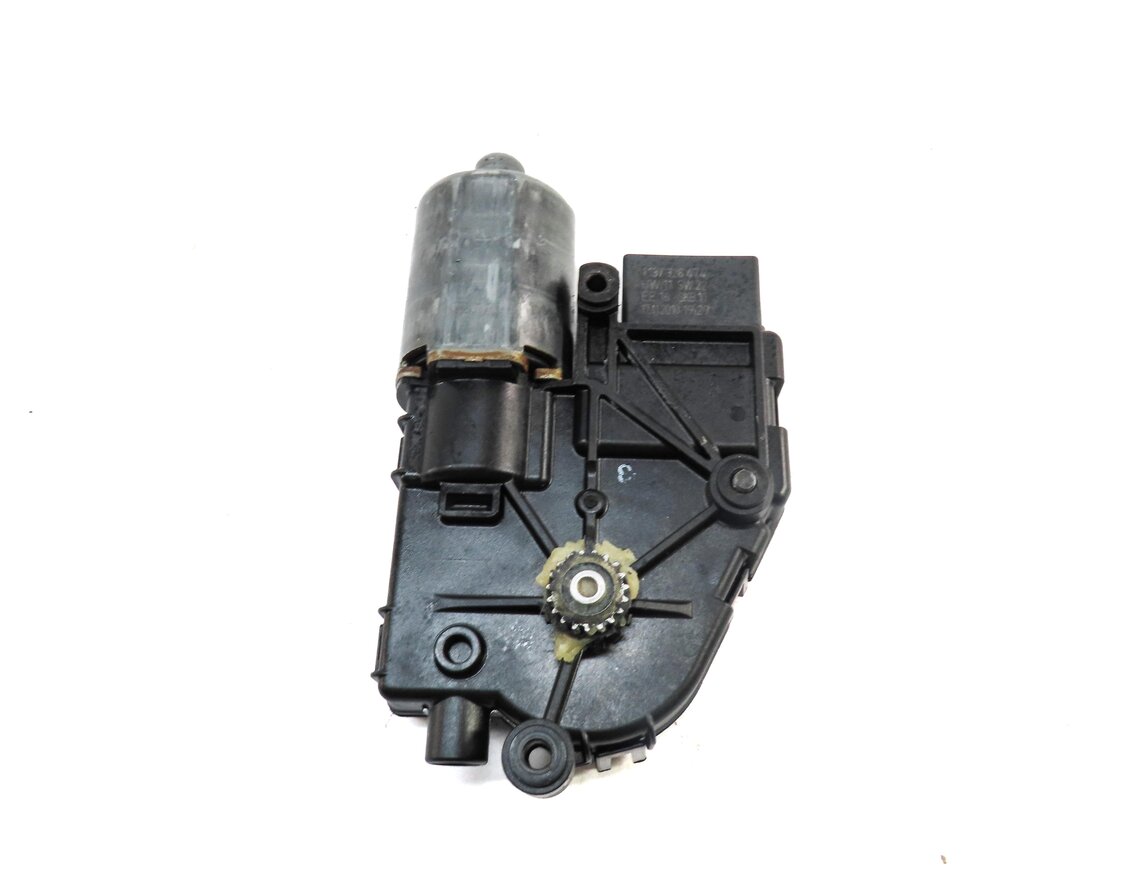Thumbnail 3: 2007-2014 AUDI Q7 (4L) SUNROOF MOTOR SUN ROOF SUNSHADE SHADE WINDOW MOTOR