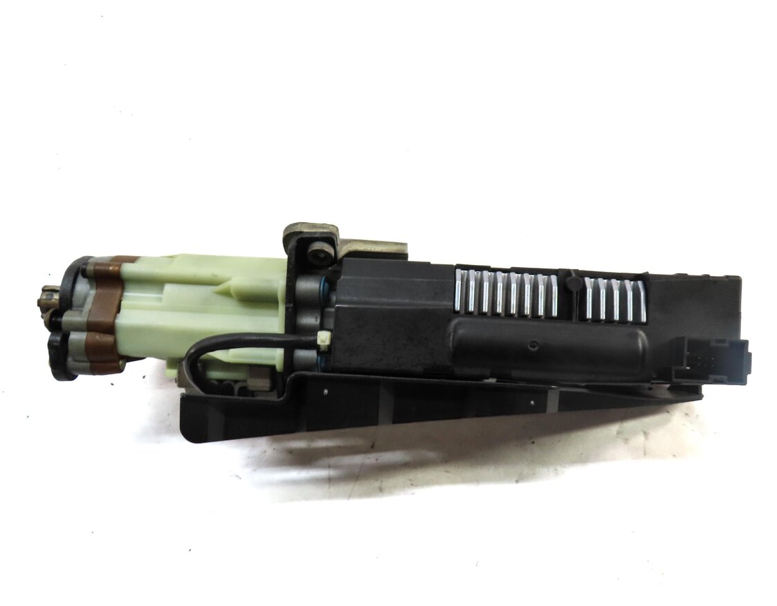 Thumbnail 3: 11-13 AUDI Q7 (4L) LEFT DRIVER SIDE REAR TRUNK LIFT GATE LIFTGATE ASSIST MOTOR