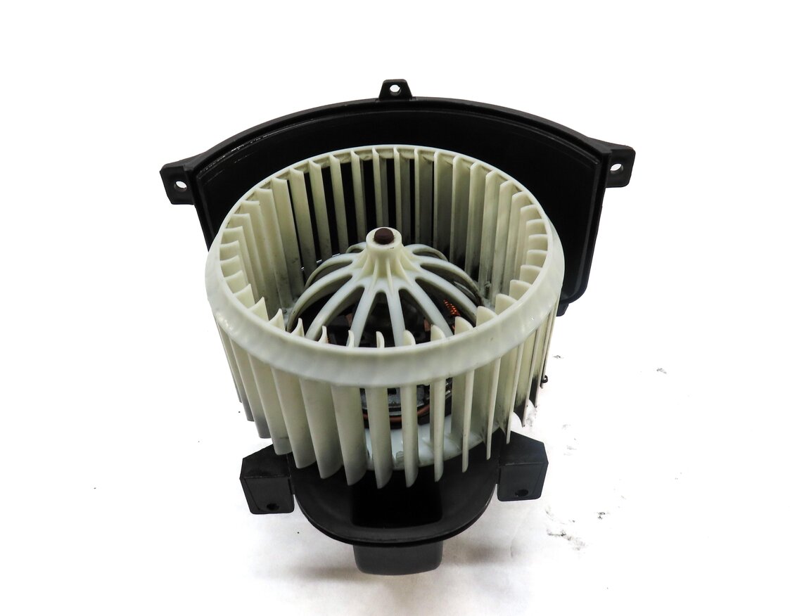 Thumbnail 2: 2011-2015 AUDI Q7 (4L) FRONT HVAC HEATER A/C BLOWER FAN MOTOR