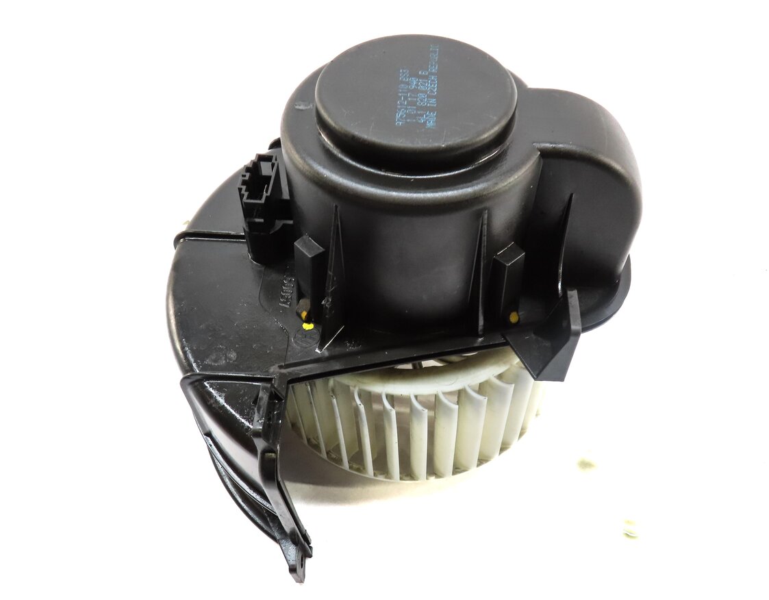 Thumbnail 4: 2011-2015 AUDI Q7 (4L) FRONT HVAC HEATER A/C BLOWER FAN MOTOR