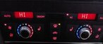Thumbnail 2: 2011 AUDI Q7 (4L) FRONT HEATR A/C TEMPERATURE CLIMATE CONTROL PANEL